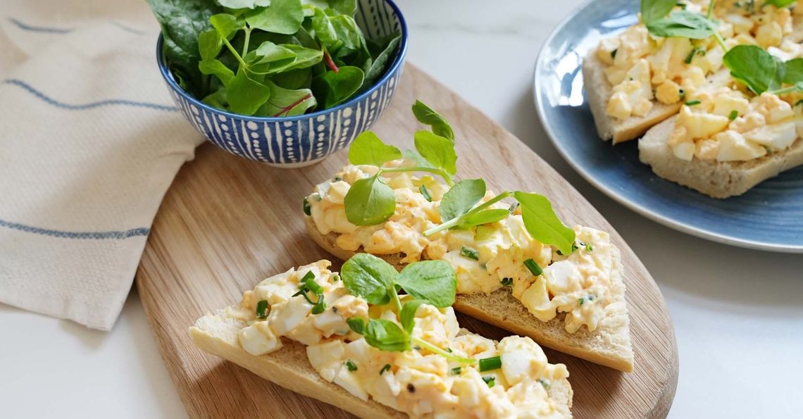Egg mayo served on toast