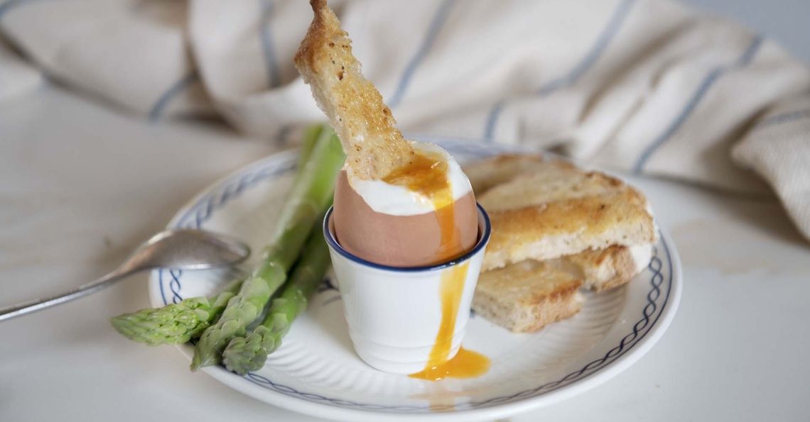 Serving soft boiled eggs