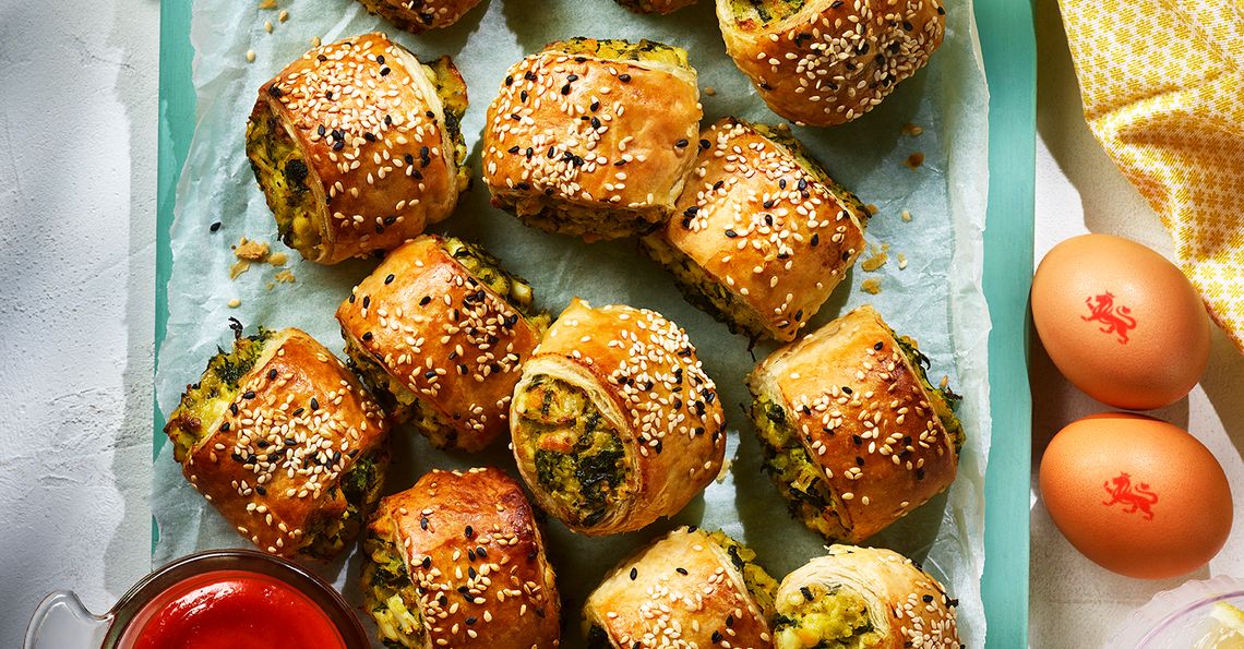 Egg, spinach and feta rolls
