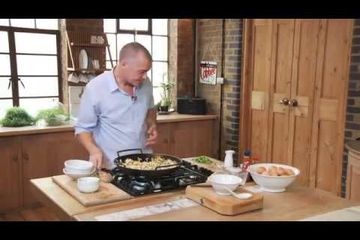 Embedded thumbnail for Paul Merrett's Chinese-style egg rice stir-fry 